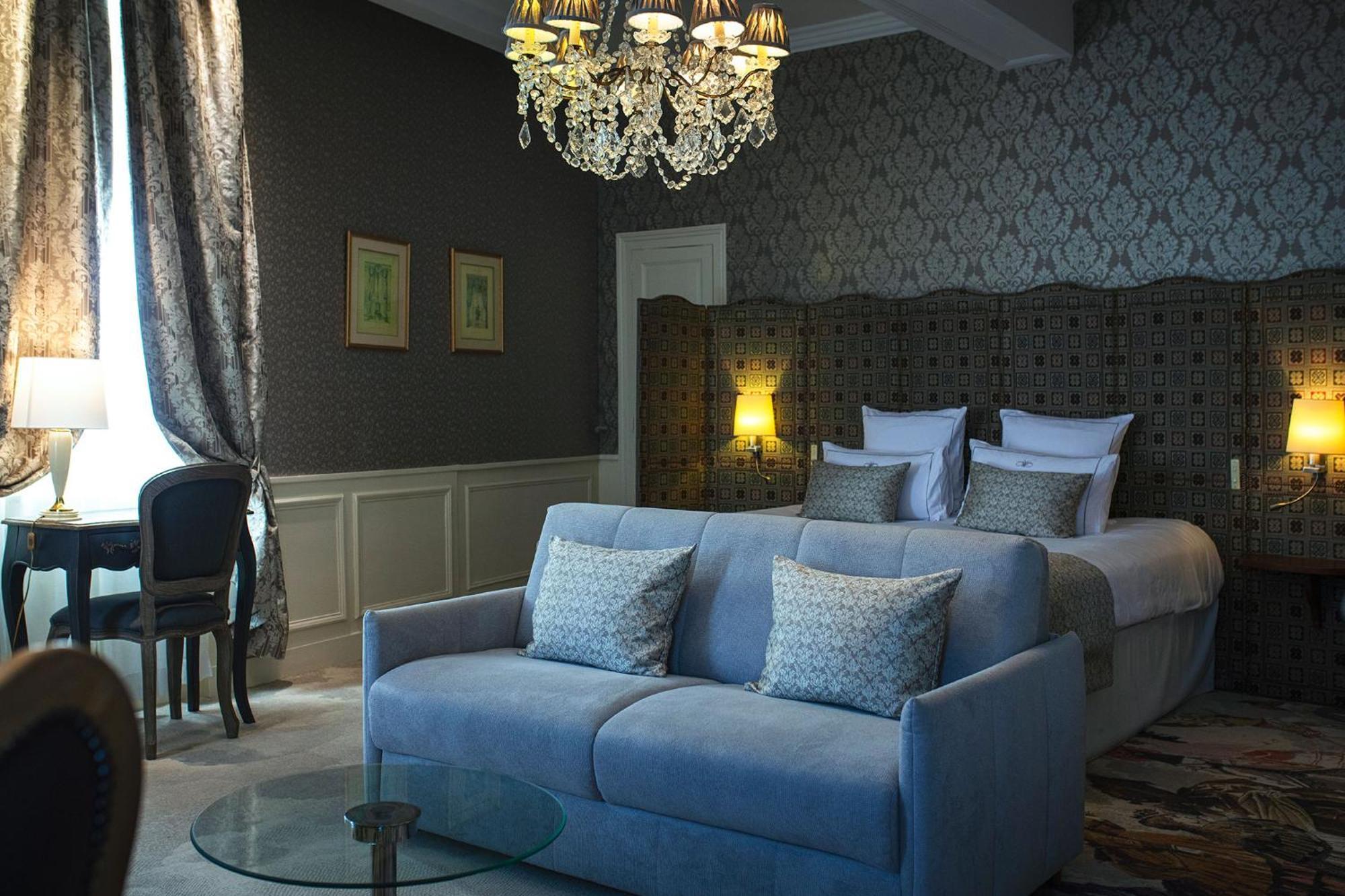 Hotel & Spa Le Grand Monarque, BW Premier Collection Σαρτρ Εξωτερικό φωτογραφία
