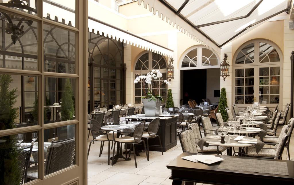 Hotel & Spa Le Grand Monarque, BW Premier Collection Σαρτρ Εξωτερικό φωτογραφία
